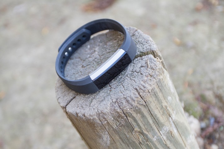 Fitbit-Alta-Front-Facing
