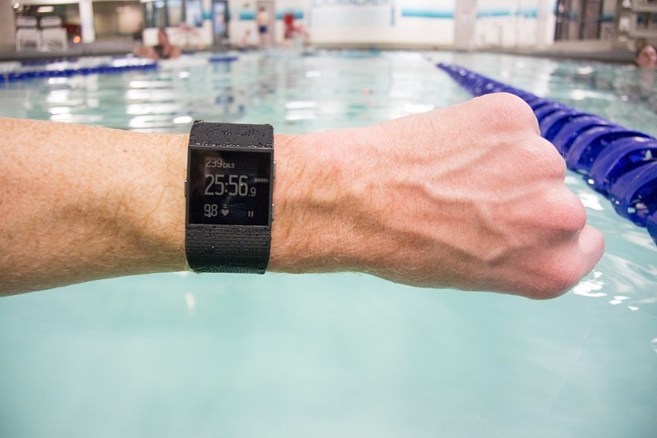 Fitbit-Surge-HR-While-Swimming