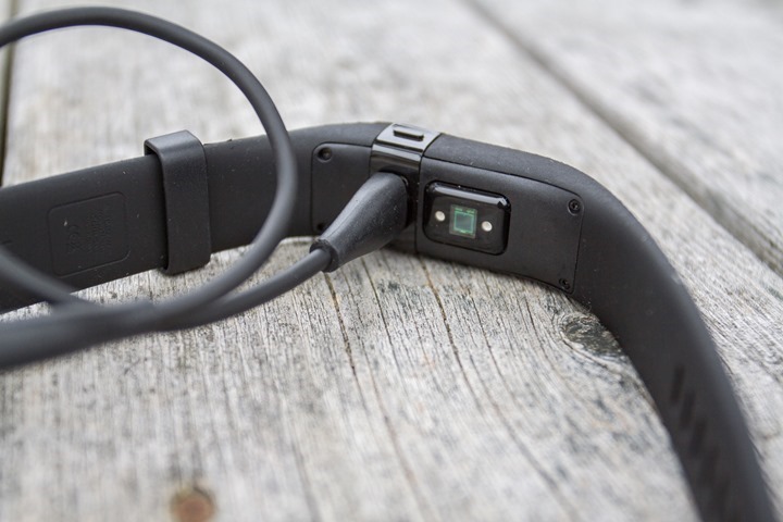 FitbitChargeHR-CableCharge