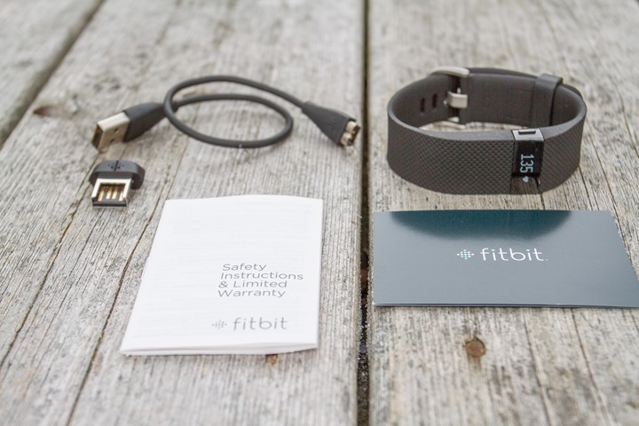 FitbitChargeHR-UnboxAllParts