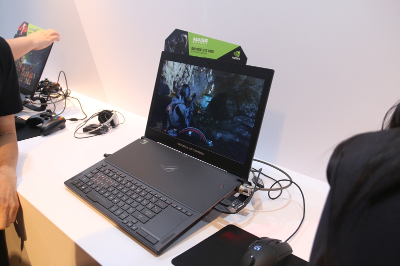 Here's the new ASUS ROG Zephyrus sporting the new Max-Q design.