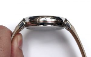 The lugs curve downwards quite sharply, which can make the watch uncomfortable for readers with smaller wrists.