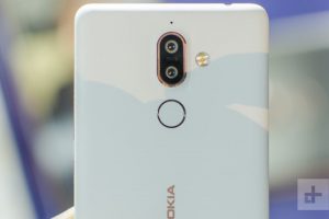 Nokia 7 Plus Hands-On | Close up of the back of the phone